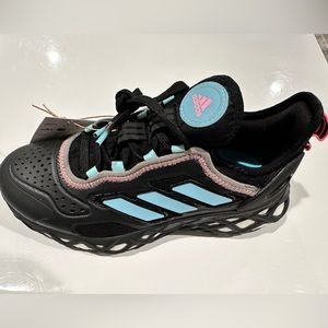 Adidas Girls Sneakers NWT Size 3.5